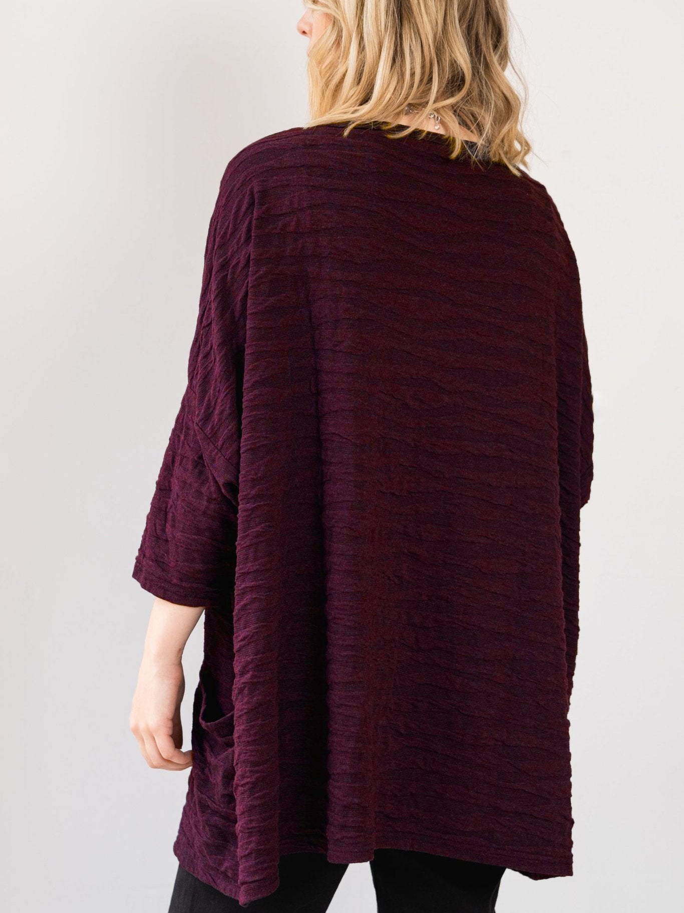 Solid Three Quarter Sleeves Textured Pullover